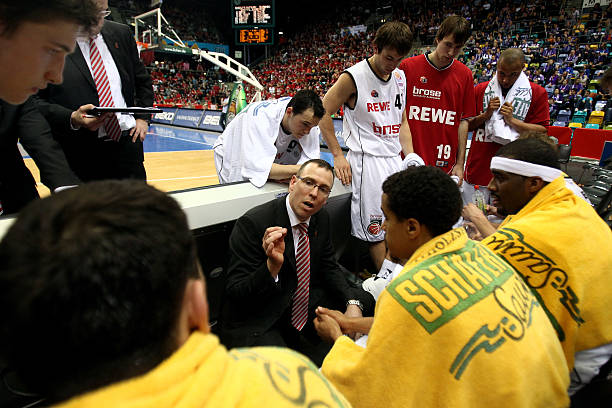 以迎接防守 以迎接防守